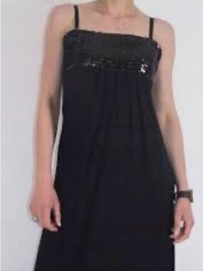 Hannah Jo With A Large Sequence Midi Dress